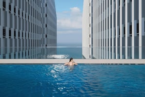 Udendørs pool