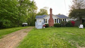 Cottage front
