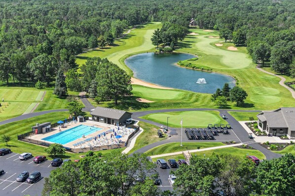 Nekoosa Vacation Rental | 3BR | 2BA | 1,200 Sq Ft | 5 Steps to Enter