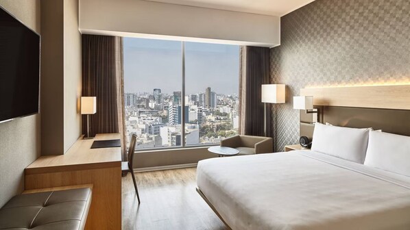 Unit with King size bed