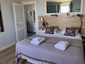 Vue chambre 3 deuxième étage maison principale