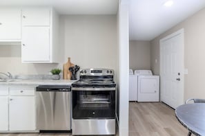 Kitchen Laundry