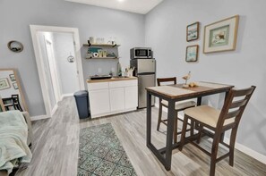 Kitchenette and dining area