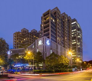 Front of property - evening/night