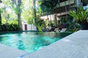 Piscina externa