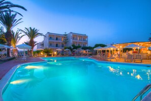 Piscina all'aperto