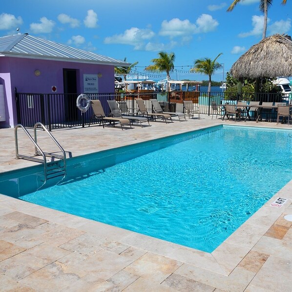 Piscina externa