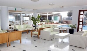 Sala de estar en el lobby