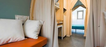 Pet Family Camping Cortina