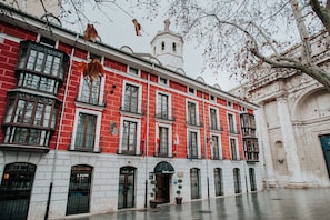 Fachada da propriedade