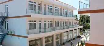1001 Hotel