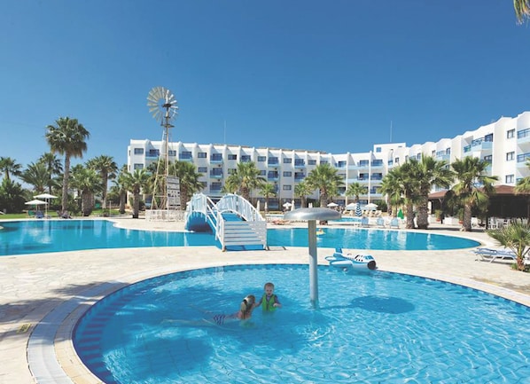 Utomhuspool
