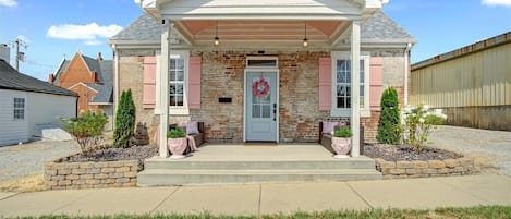 Pink planters from my grandma Gladys’s home, now reimagined to welcome guests.