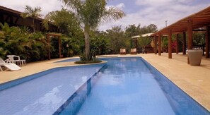Piscina externa