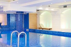 Piscina al coperto