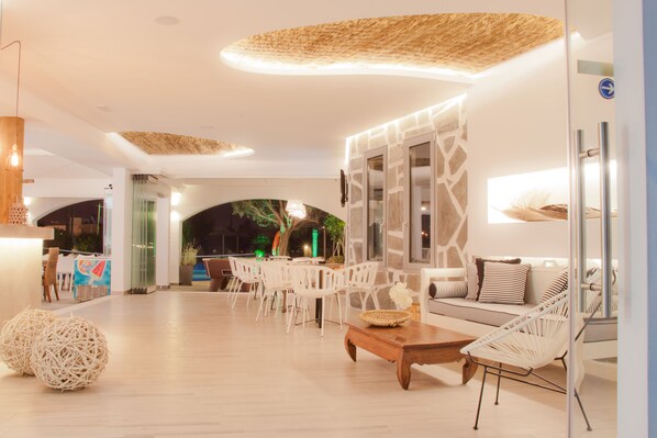 Sala de estar en el lobby