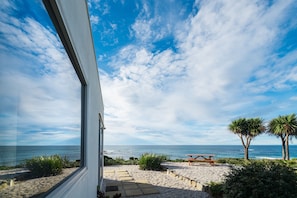 Beach/ocean view