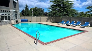 Piscina externa