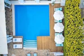 Utomhuspool