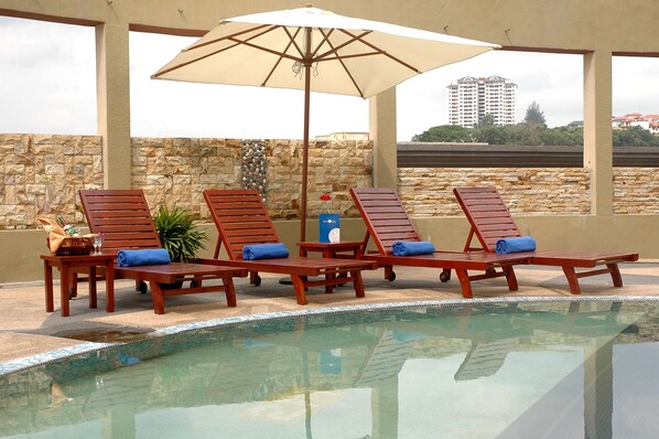 Sundeck