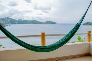 Beach/ocean view