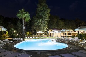 Utomhuspool