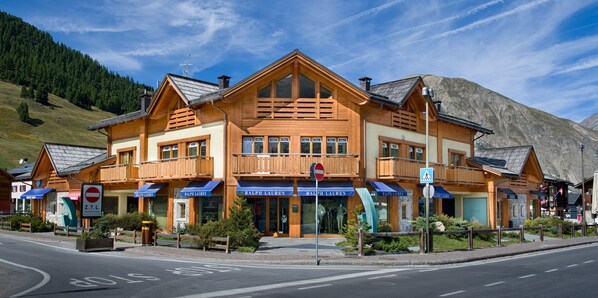 Fachada