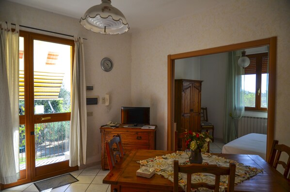 In-room dining