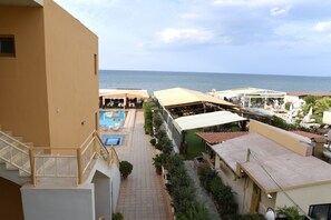 Beach/ocean view