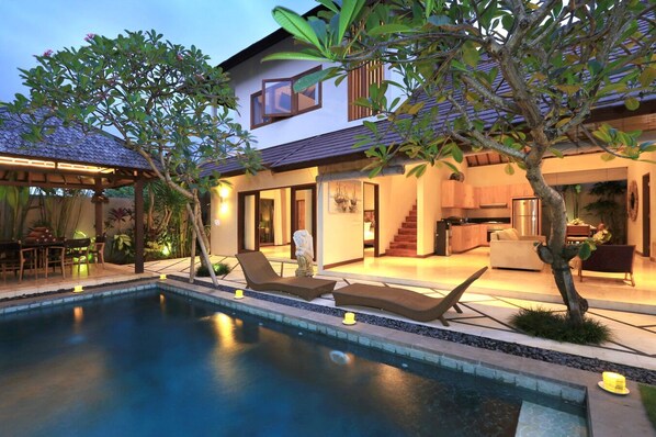 Piscina exterior