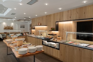 Buffetaamiainen