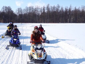 Paseos en moto de nieve