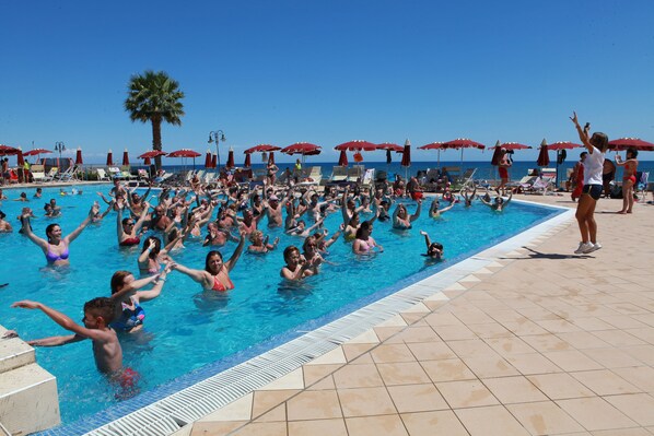 Utomhuspool