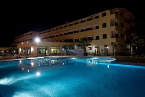 Utomhuspool