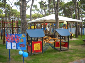 Spielezimmer
