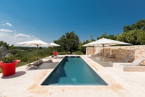 Utomhuspool