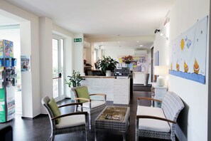 Sala de estar en el lobby