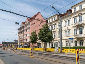 Esterni