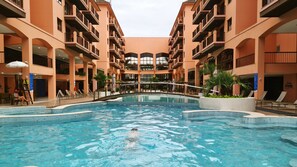 Udendørs pool