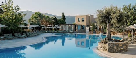 Poolbar