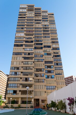 施設の正面