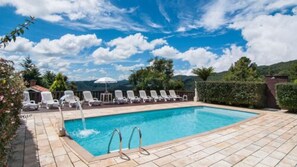 Piscina all'aperto