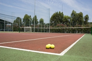 Tennis court