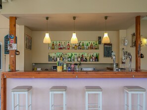 Bar (in der Unterkunft)