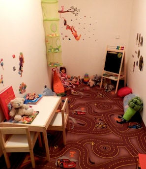 Children's play area - indoor