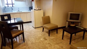 Private kitchenette