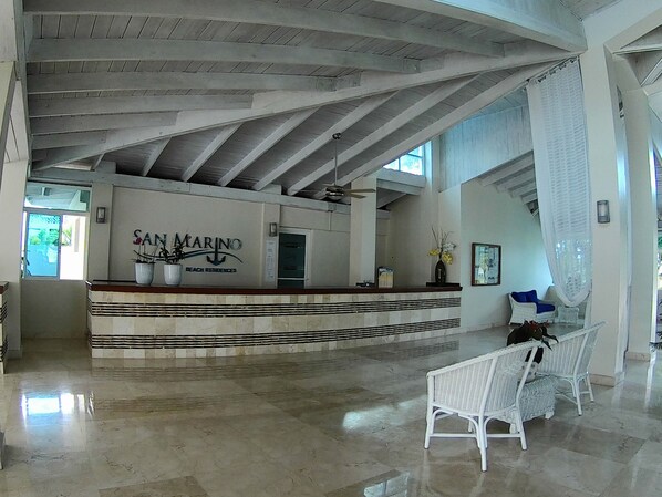 Postazione check-in/check-out