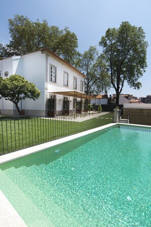 Utomhuspool