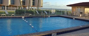 Utomhuspool