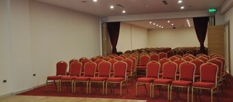 Grand Itimat Hotel